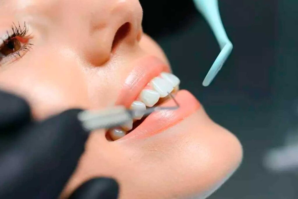 Key-Innovations-in-Cosmetics-Dental-in-2025